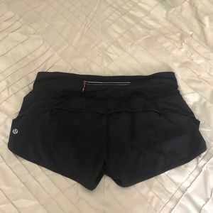 Lulu lemon running shorts